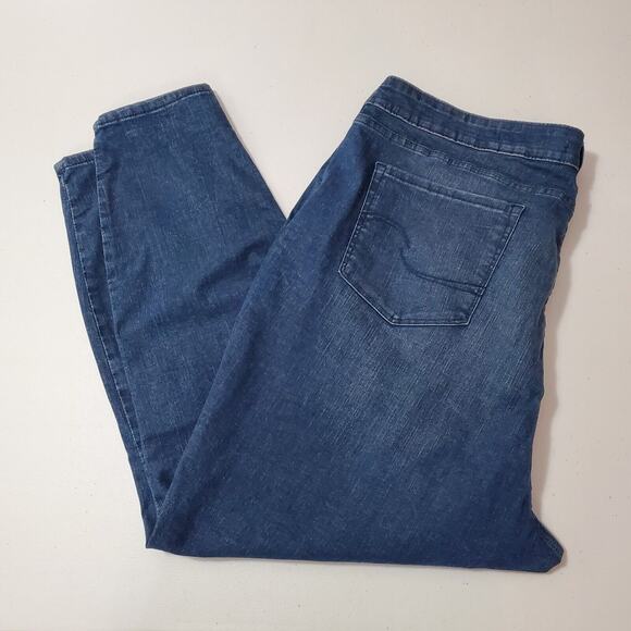 Signature Levi Strauss Jeans Women's 24 Short Skinny Stretch NWT - Picture 11 of 15